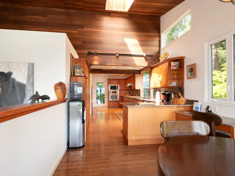 896 Taylor Road, Bowen Island, BC, V0N 1G1 - 16