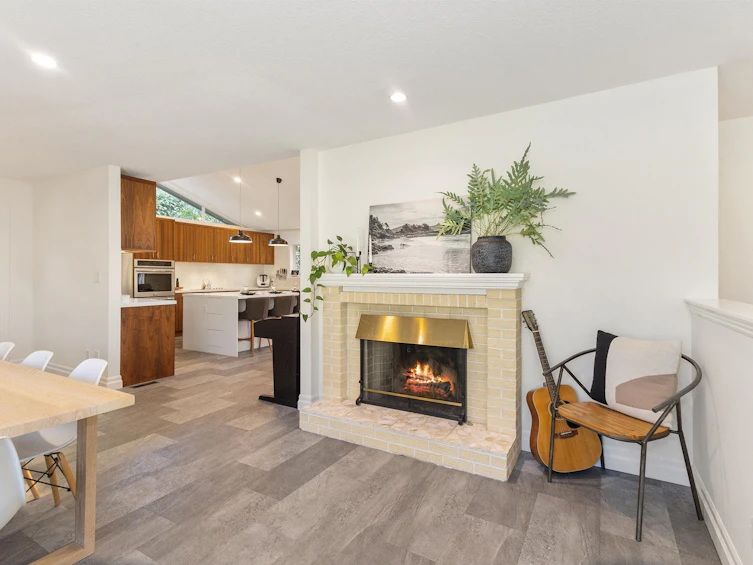 34258 Redwood Avenue, Abbotsford, BC, V2S 2T7 - 3
