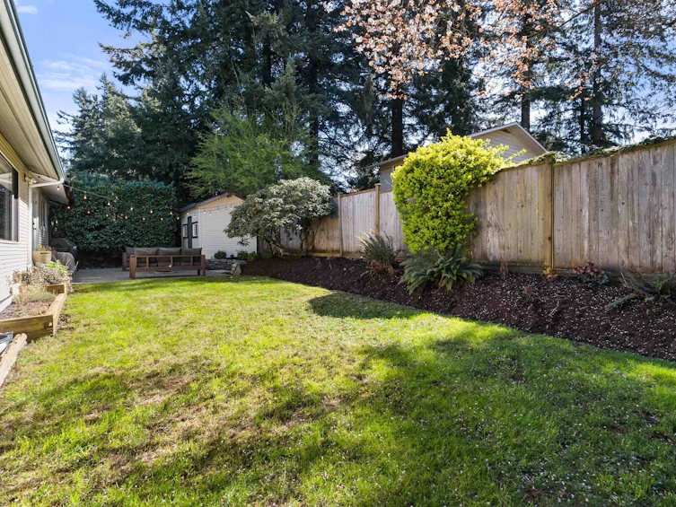 34258 Redwood Avenue, Abbotsford, BC, V2S 2T7 - 16
