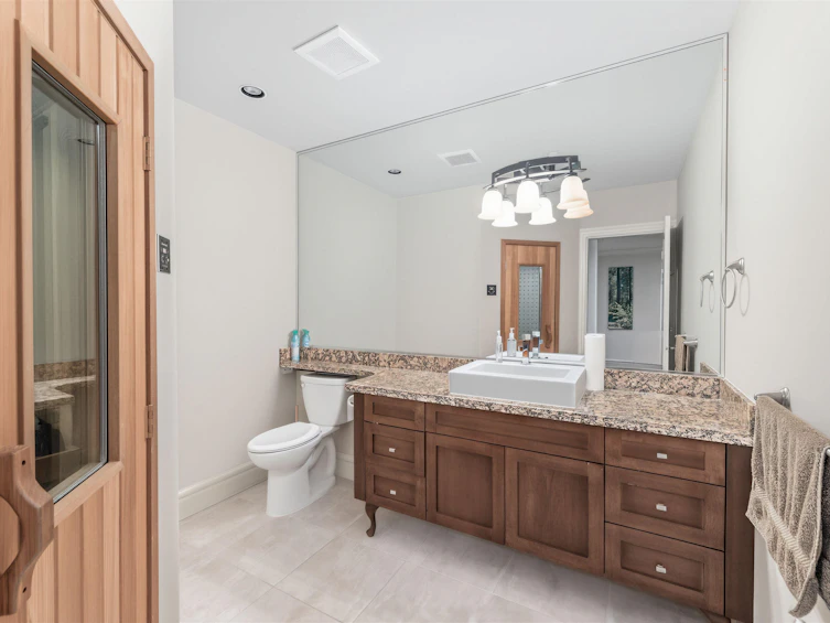 6981 Laurel Street, Vancouver, BC, V6P 3T6 - 35