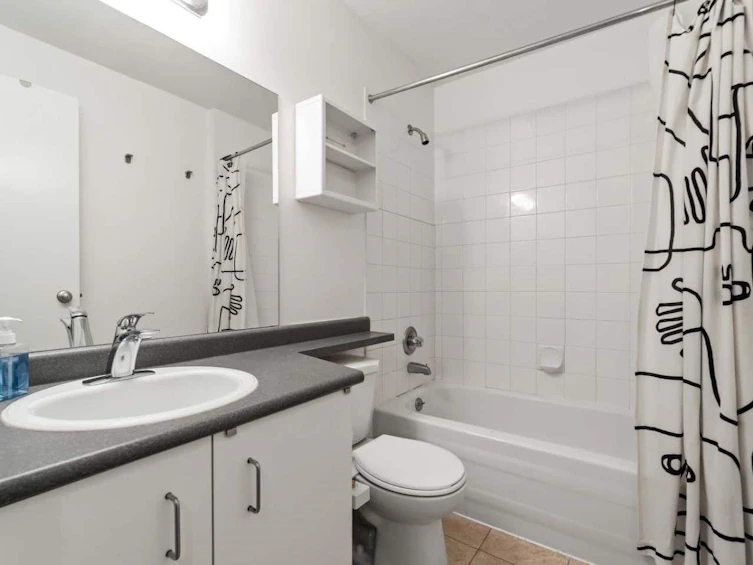 330-350 E 2nd Avenue, Vancouver, BC, V5T 4R8 - 19