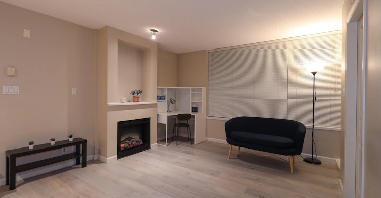 003-9288 University Crescent, Burnaby, BC, V5A 4X7 - 3