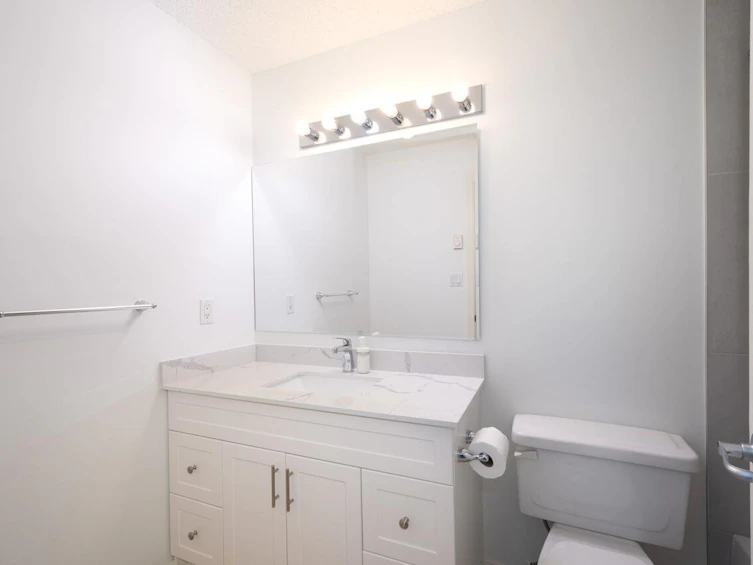 PH10-2973 Kingsway, Vancouver, BC, V5R 5J4 - 26