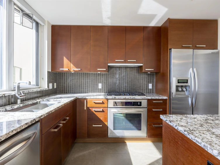 1004-6188 Wilson Avenue, Burnaby, BC, V5H 0A5 - 10