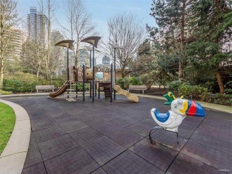 1004-6188 Wilson Avenue, Burnaby, BC, V5H 0A5 - 30
