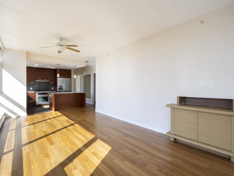 1004-6188 Wilson Avenue, Burnaby, BC, V5H 0A5 - 8