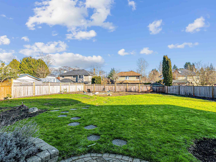 14247 86 Avenue, Surrey, BC, V3W 0S6 - 22