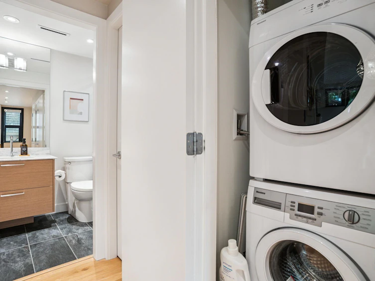 201-3669 W 11th Avenue, Vancouver, BC, V6R 2K4 - 21