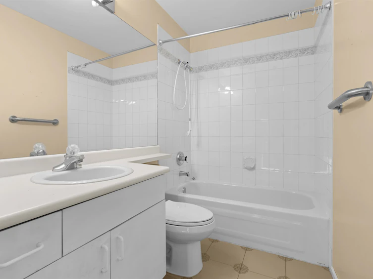 125-8655 King George Boulevard, Surrey, BC, V3W 5C4 - 32