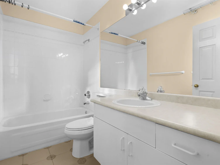 125-8655 King George Boulevard, Surrey, BC, V3W 5C4 - 26