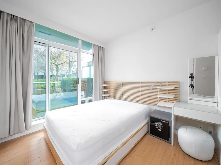 119 Regiment Square, Vancouver, BC, V6B 1X5 - 7