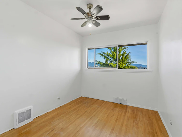 922 Surrey Street, New Westminster, BC, V3L 4W2 - 15