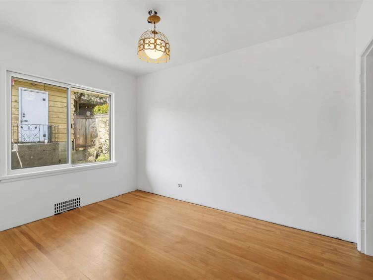 922 Surrey Street, New Westminster, BC, V3L 4W2 - 22