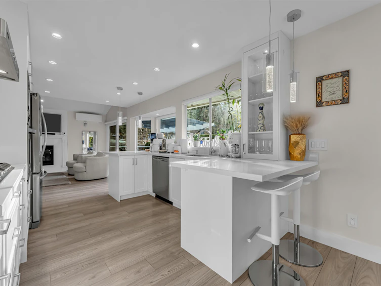 633 Fir Street, North Vancouver, BC, V7M 1W3 - 7