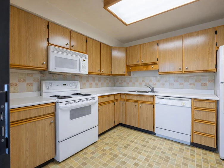 902-615 Belmont Street, New Westminster, BC, V3M 6A1 - 9