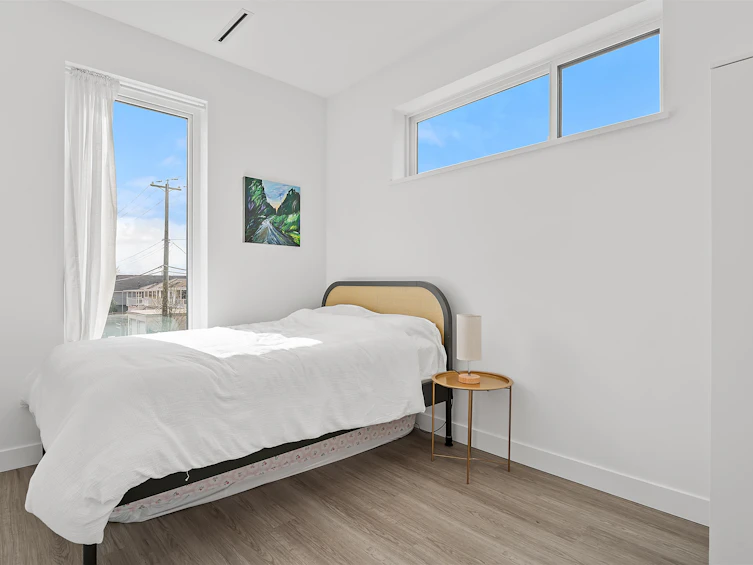 225 E 57th Avenue, Vancouver, BC, V5X 1S6 - 22