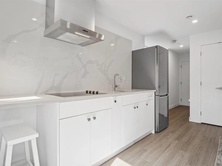 225 E 57th Avenue, Vancouver, BC, V5X 1S6 - 34