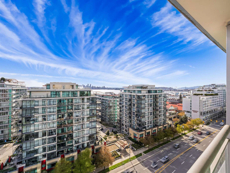 1404-188 E Esplanade, North Vancouver, BC, V7L 4Y1