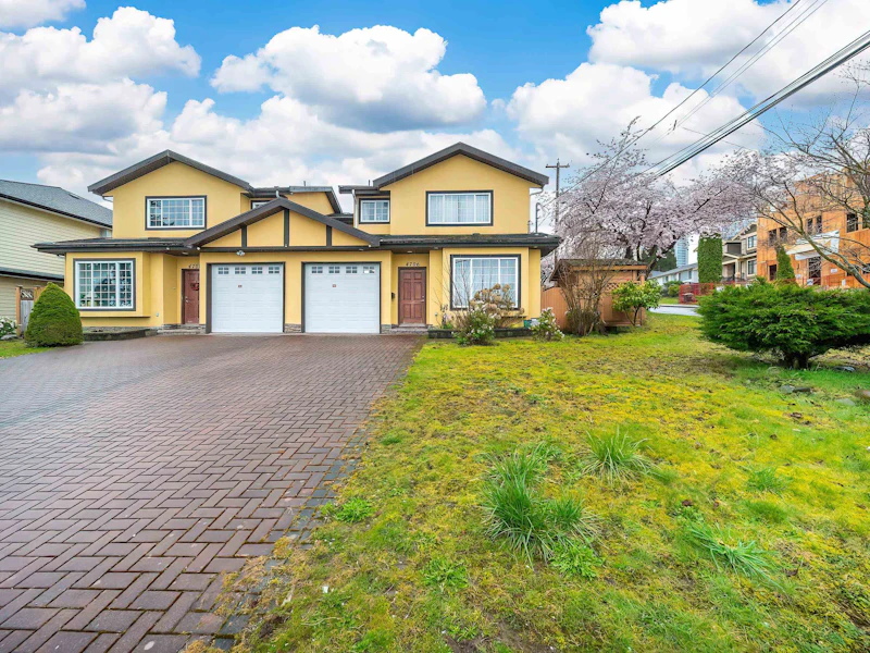 4708 Sardis Street, Burnaby BC V5H 1L5
