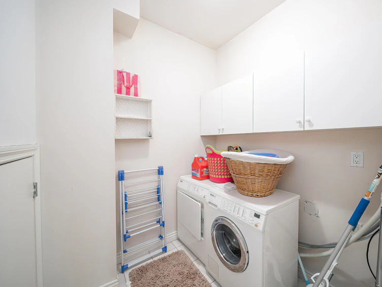 4706 Sardis Street, Burnaby, BC, V5H 1L5 - 8
