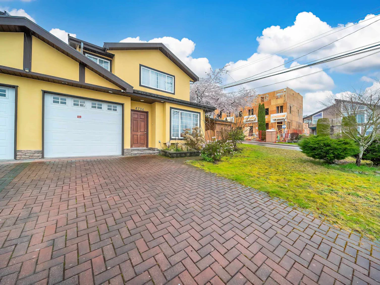 4706 Sardis Street, Burnaby, BC, V5H 1L5 - 2