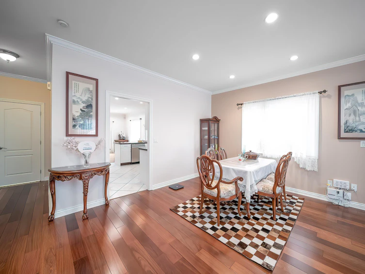 4706 Sardis Street, Burnaby, BC, V5H 1L5 - 12