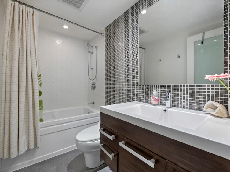 104-925 W 15th Avenue, Vancouver, BC, V5Z 1S1 - 21