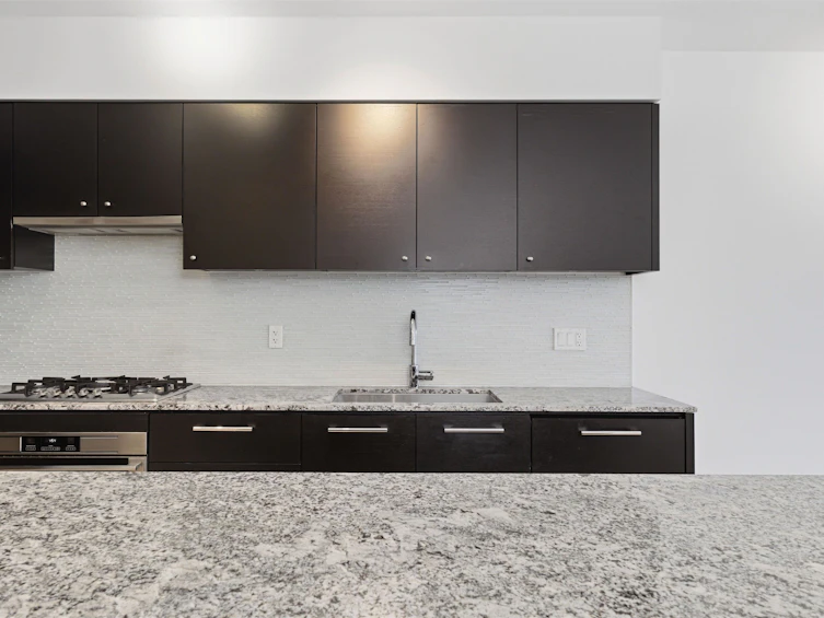 307-6180 Cooney Road, Richmond, BC, V6Y 0H2 - 5
