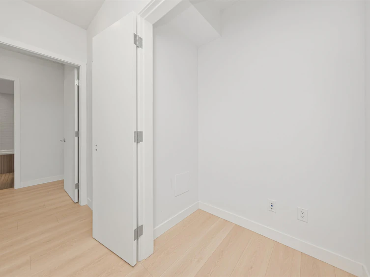 307-6180 Cooney Road, Richmond, BC, V6Y 0H2 - 25