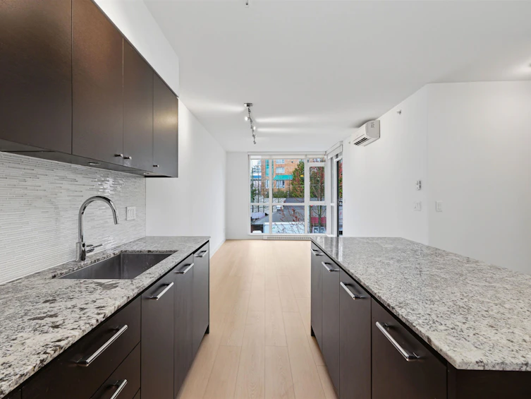 307-6180 Cooney Road, Richmond, BC, V6Y 0H2 - 7