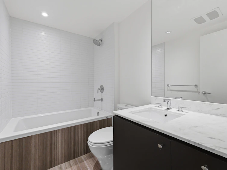 307-6180 Cooney Road, Richmond, BC, V6Y 0H2 - 18