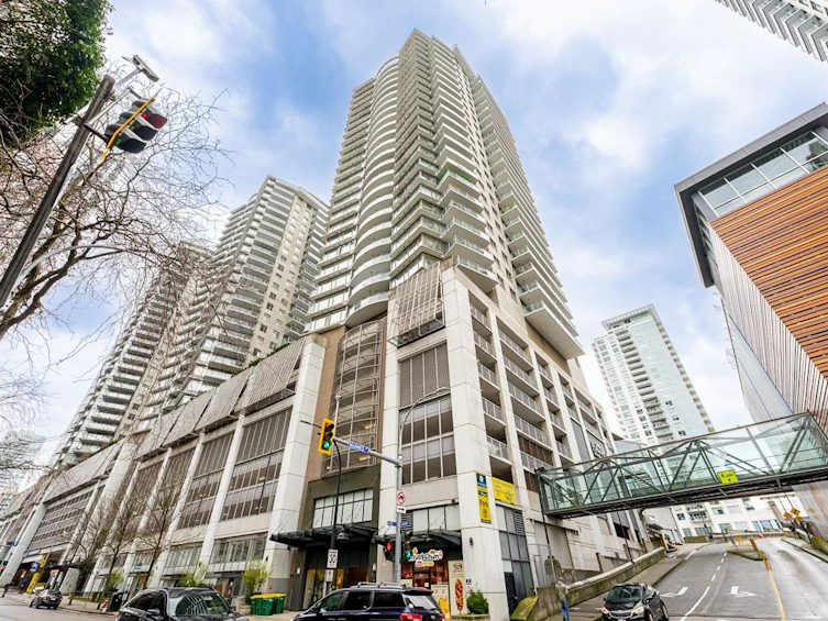 1008-898 Carnarvon Street, New Westminster, BC, V3M 0C3 - 10