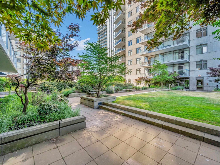 1008-898 Carnarvon Street, New Westminster, BC, V3M 0C3 - 34