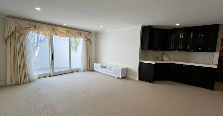 Basement Suite-2054 Western Parkway, Vancouver, BC, V6T 1V5 - 2