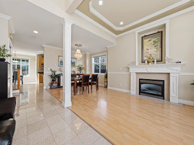 6-7188 Blundell Road - 4
