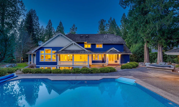 13464 Vine Maple Drive