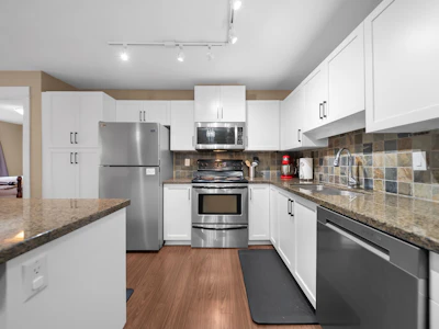311-2990 Boulder Street - 4