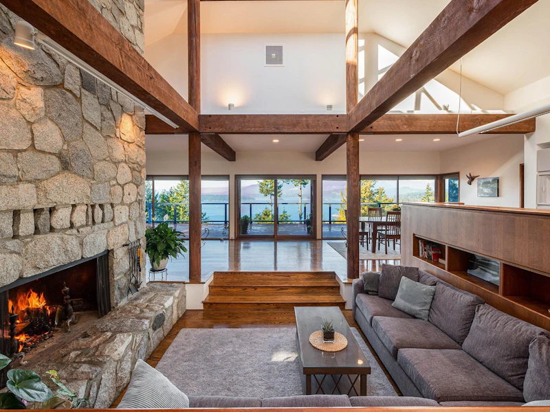 1675 Whitesails Drive, Bowen Island BC V0N 1G2