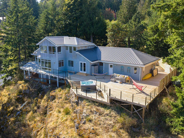 252 Jason Road, Bowen Island, BC, V0N 1G1 - 2