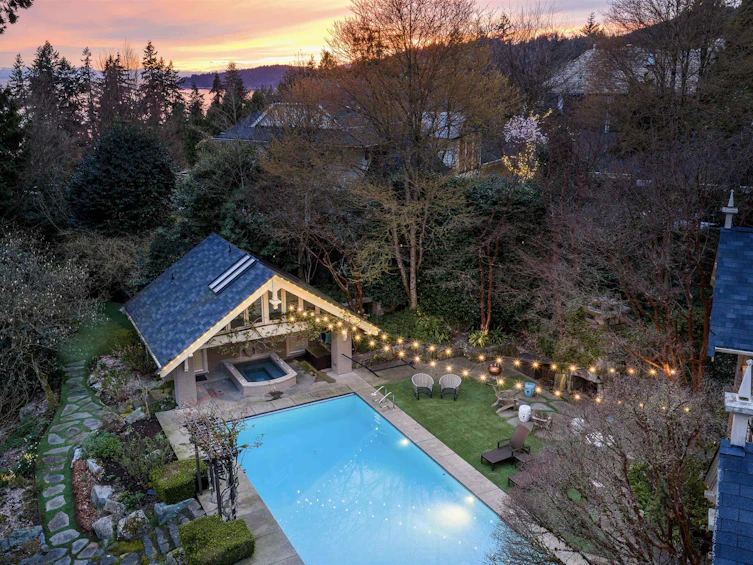 2958 Mathers Crescent, West Vancouver, BC, V7V 2L3 - 29