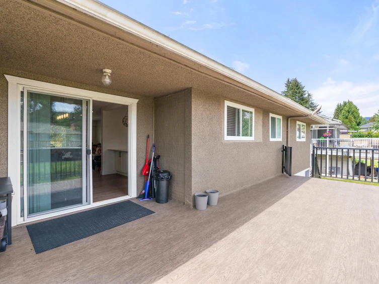 1106 Duthie Avenue, Burnaby, BC, V5A 2R4 - 30