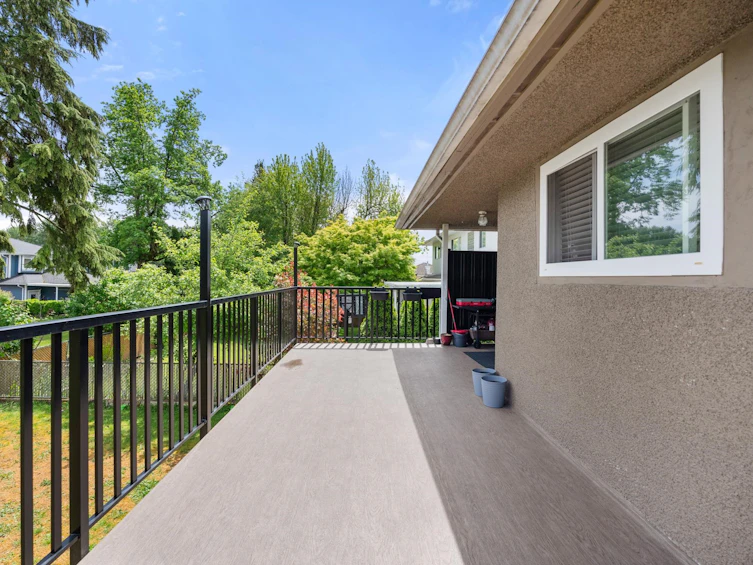 1106 Duthie Avenue, Burnaby, BC, V5A 2R4 - 29