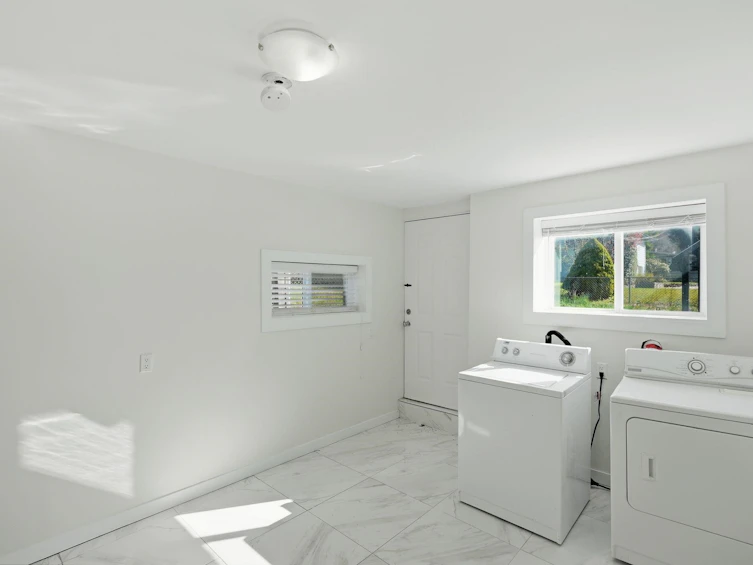 1106 Duthie Avenue, Burnaby, BC, V5A 2R4 - 22