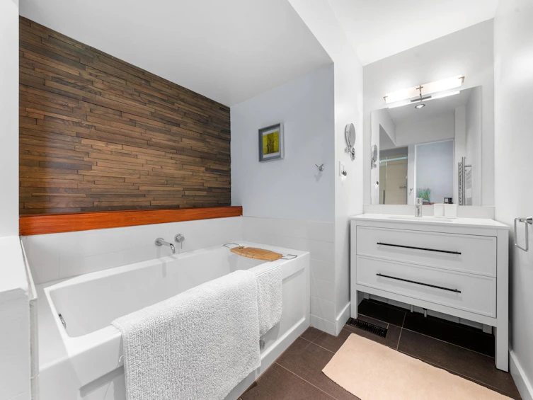 4515 Meadowbank Close, North Vancouver, BC, V7K 2L1 - 17