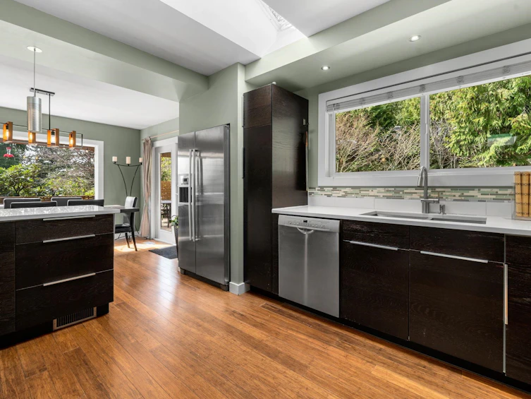 4515 Meadowbank Close, North Vancouver, BC, V7K 2L1 - 12