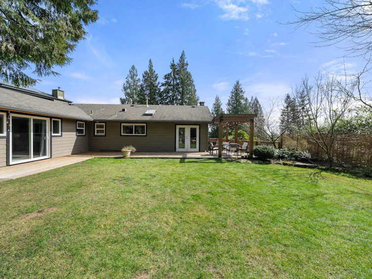 4515 Meadowbank Close, North Vancouver, BC, V7K 2L1 - 34
