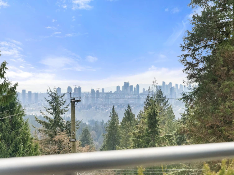 4515 Meadowbank Close, North Vancouver, BC, V7K 2L1 - 33