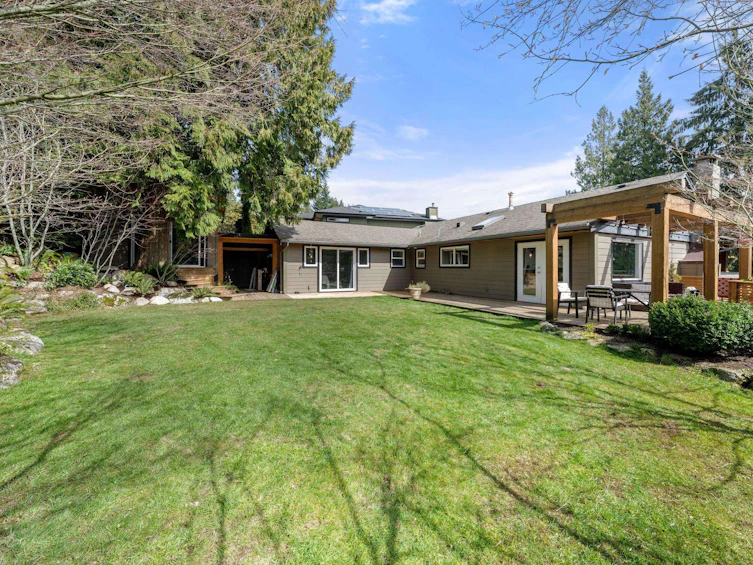 4515 Meadowbank Close, North Vancouver, BC, V7K 2L1 - 35