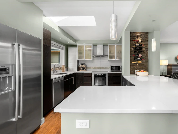 4515 Meadowbank Close, North Vancouver, BC, V7K 2L1 - 11