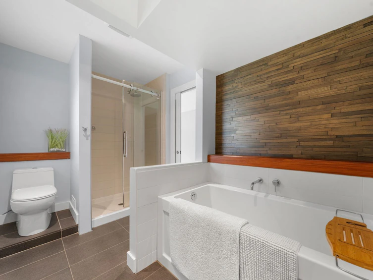 4515 Meadowbank Close, North Vancouver, BC, V7K 2L1 - 18